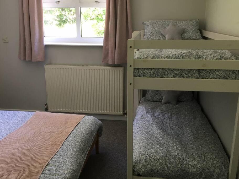 Bright And Spacious Annex Near Lymington With Private Garden Eksteriør bilde